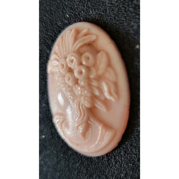Vintage Pink Conch Loose Unmounted Cameo 1½" - Picture 4 of 5